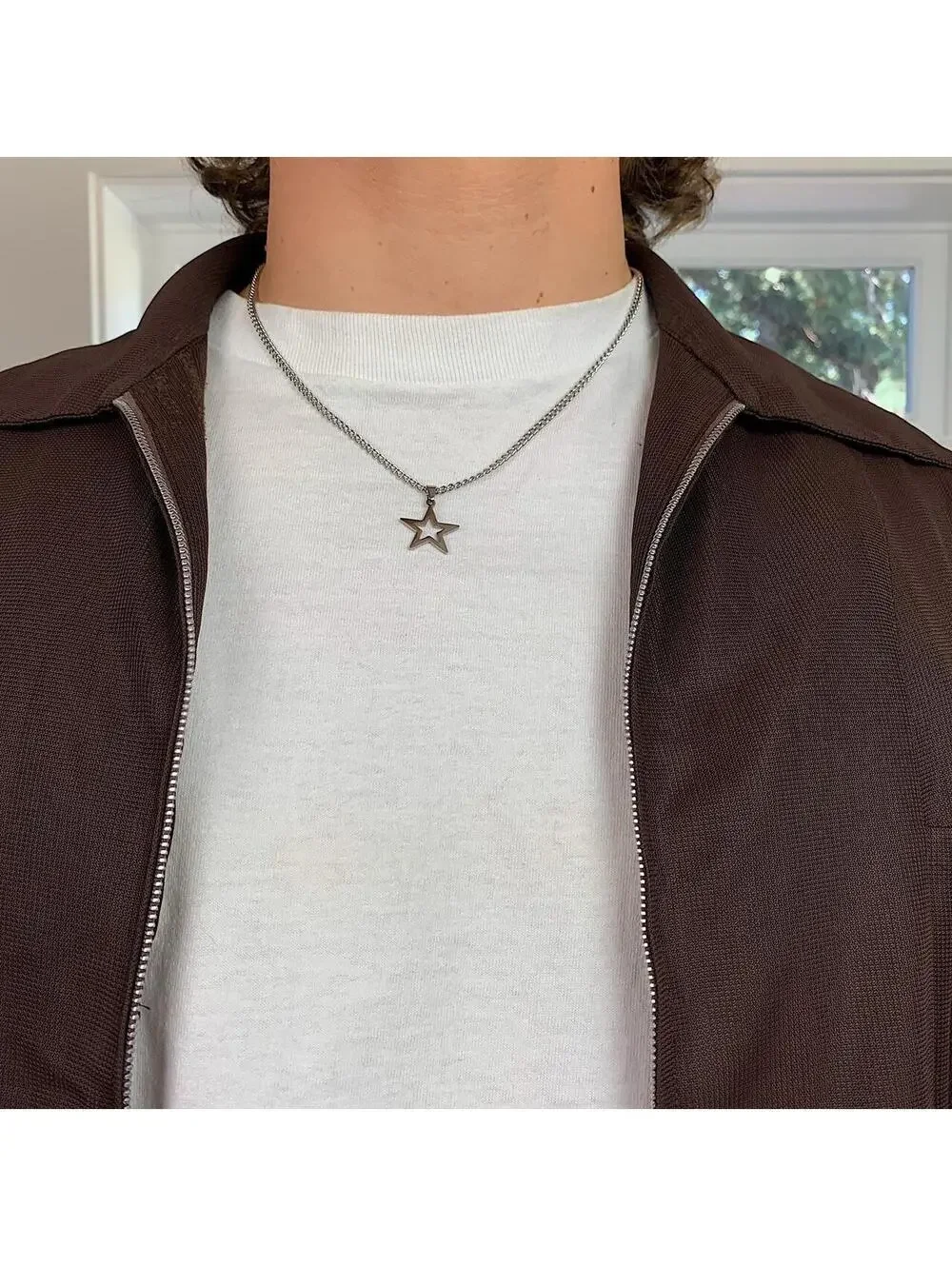 Cyber Y2k simplistic grunge silver star opium necklace. Cool simple design